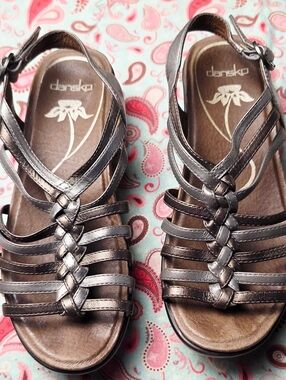 Dansko Drea Metallic Silver & Bronze Leather Strappy Gladiator Style Sandals ~36